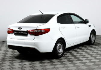 Подержанный автомобиль Kia Rio Sedan 2013 года (5 фото)