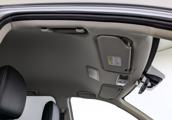 Подержанный автомобиль Mitsubishi Outlander 2016 года (23 фото)