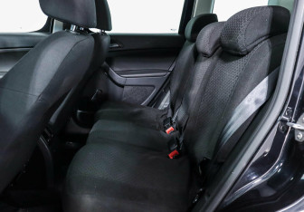 Подержанный автомобиль Skoda Yeti 2014 года (11 фото)