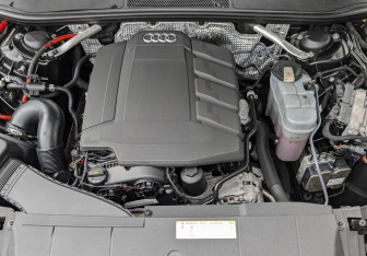 Подержанный автомобиль Audi A6 Sedan 2019 года (9 фото)