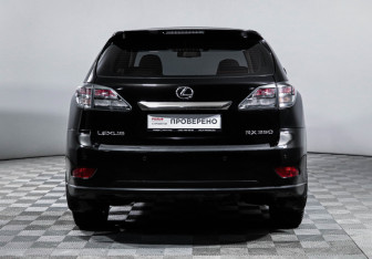 Подержанный автомобиль Lexus RX 2011 года (6 фото)