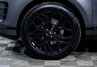 Подержанный автомобиль Land Rover Range Rover Evoque 2019 года (15 фото)