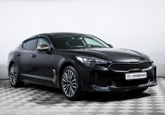 Подержанный автомобиль Kia Stinger 2020 года (3 фото)
