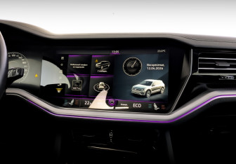 Подержанный автомобиль Volkswagen Touareg 2020 года (15 фото)