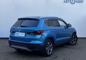 Подержанный автомобиль Jetta VS5 2022 года (5 фото)