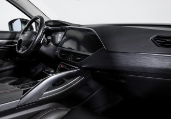 Подержанный автомобиль Geely Tugella 2021 года (9 фото)