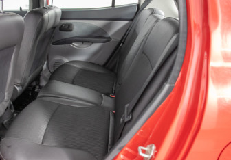 Подержанный автомобиль Kia Picanto 2010 года (11 фото)