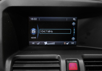 Подержанный автомобиль Volvo XC60 2015 года (13 фото)