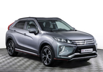 Подержанный автомобиль Mitsubishi Eclipse Cross 2019 года (3 фото)