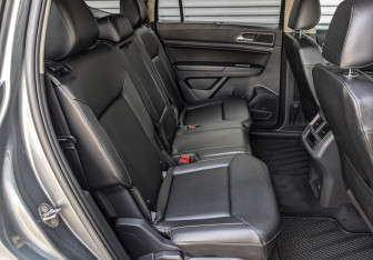 Подержанный автомобиль Volkswagen Teramont 2019 года (12 фото)