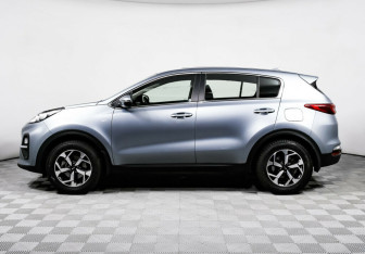 Подержанный автомобиль Kia Sportage 2020 года (3 фото)