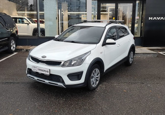 Подержанный автомобиль Kia Rio Hatchback 2020 года (1 фото)