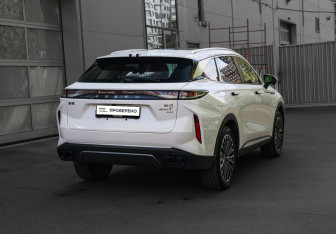 Подержанный автомобиль Exeed RX 2023 года (4 фото)