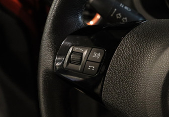 Подержанный автомобиль Opel Corsa 2013 года (16 фото)