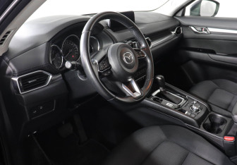 Подержанный автомобиль Mazda CX-5 2019 года (9 фото)