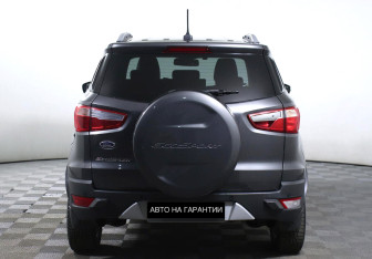 Подержанный автомобиль Ford EcoSport 2017 года (4 фото)