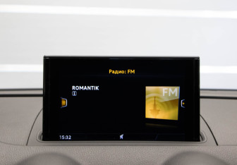 Подержанный автомобиль Audi A3 Sedan 2016 года (13 фото)