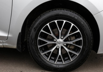 Подержанный автомобиль Hyundai Solaris Sedan 2018 года (21 фото)