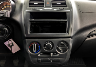 Подержанный автомобиль LADA (ВАЗ) Granta Sedan 2025 года (15 фото)