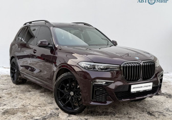 Подержанный автомобиль BMW X7 2020 года (3 фото)