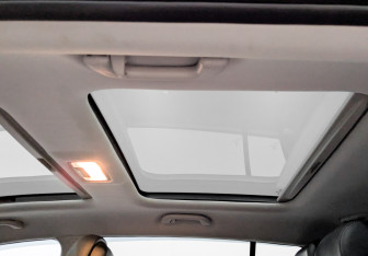 Подержанный автомобиль Kia Sportage 2011 года (23 фото)