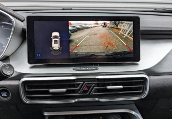 Подержанный автомобиль Geely Coolray 2022 года (24 фото)