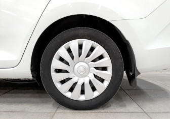 Подержанный автомобиль Skoda Rapid Liftback 2021 года (18 фото)