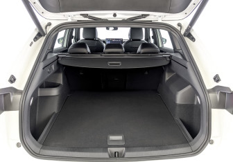 Новый Volkswagen Tiguan 2025 (8 фото)