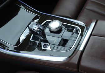 Подержанный автомобиль BMW X5 2019 года (15 фото)