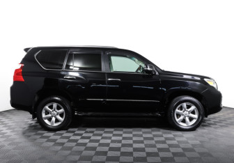 Подержанный автомобиль Lexus GX 2010 года (4 фото)