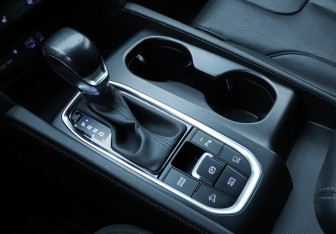 Подержанный автомобиль Hyundai Santa Fe 2019 года (15 фото)