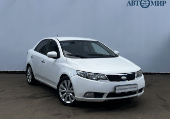 Подержанный автомобиль Kia Cerato Sedan 2011 года (3 фото)