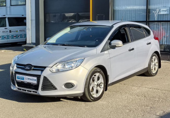 Подержанный автомобиль Ford Focus Hatchback 2012 года (1 фото)