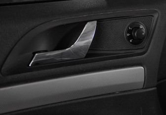 Подержанный автомобиль Skoda Octavia Liftback 2012 года (12 фото)