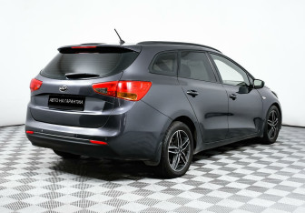 Подержанный автомобиль Kia Ceed Wagon 2013 года (5 фото)
