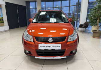 Подержанный автомобиль Suzuki SX4 Hatchback 2010 года (2 фото)