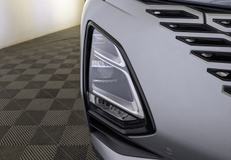 Подержанный автомобиль Omoda C5 2023 года (17 фото)