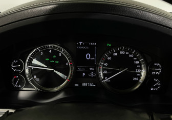 Подержанный автомобиль Lexus LX 2021 года (11 фото)