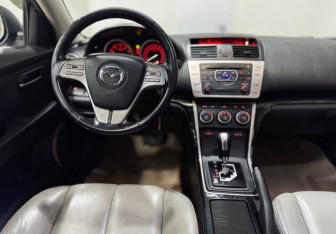 Подержанный автомобиль Mazda 6 Sedan 2008 года (12 фото)