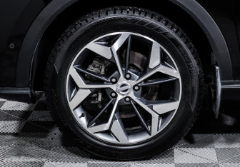 Подержанный автомобиль Haval F7x 2023 года (15 фото)