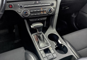 Подержанный автомобиль Kia Sportage 2018 года (21 фото)