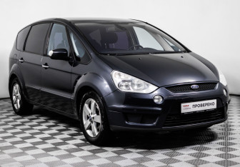 Подержанный автомобиль Ford S-MAX 2010 года (3 фото)