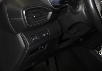 Подержанный автомобиль Hyundai Santa Fe 2021 года (20 фото)