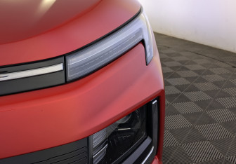 Подержанный автомобиль Москвич 3е 2023 года (11 фото)