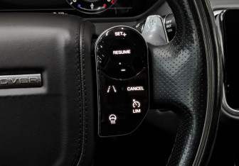 Подержанный автомобиль Land Rover Range Rover Velar 2018 года (28 фото)