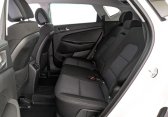 Подержанный автомобиль Hyundai Tucson 2017 года (18 фото)