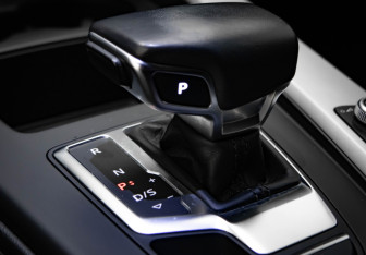 Подержанный автомобиль Audi A4 Sedan 2021 года (20 фото)