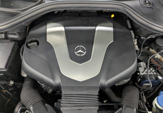 Подержанный автомобиль Mercedes-Benz GLE 2016 года (9 фото)