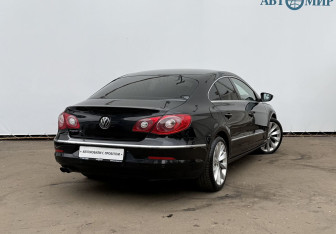 Подержанный автомобиль Volkswagen Passat CC 2011 года (5 фото)