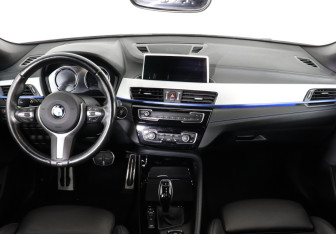 Подержанный автомобиль BMW X2 2021 года (11 фото)